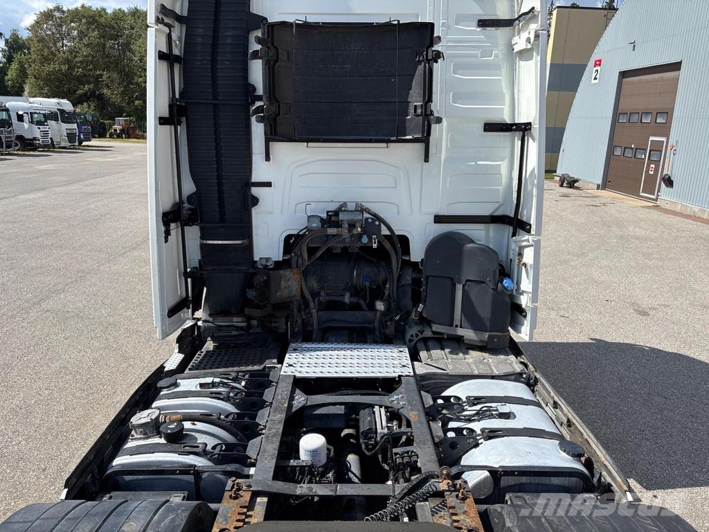Volvo FH500 6x2 EURO6 + RETARDER + HYDRAULICS + 3200WB وحدات الجر