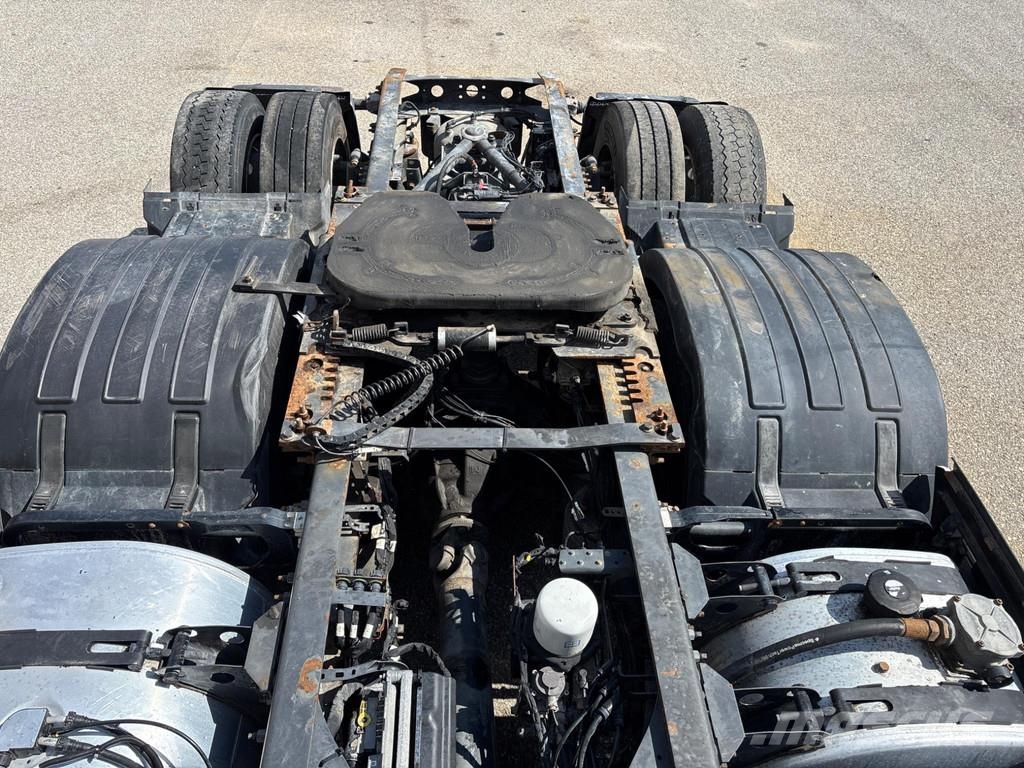Volvo FH500 6x2 EURO6 + RETARDER + HYDRAULICS + 3200WB وحدات الجر