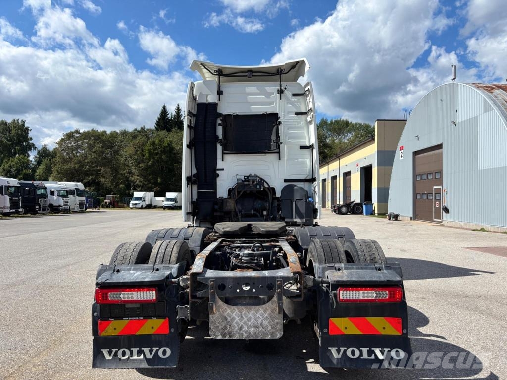 Volvo FH500 6x2 EURO6 + RETARDER + HYDRAULICS + 3200WB وحدات الجر