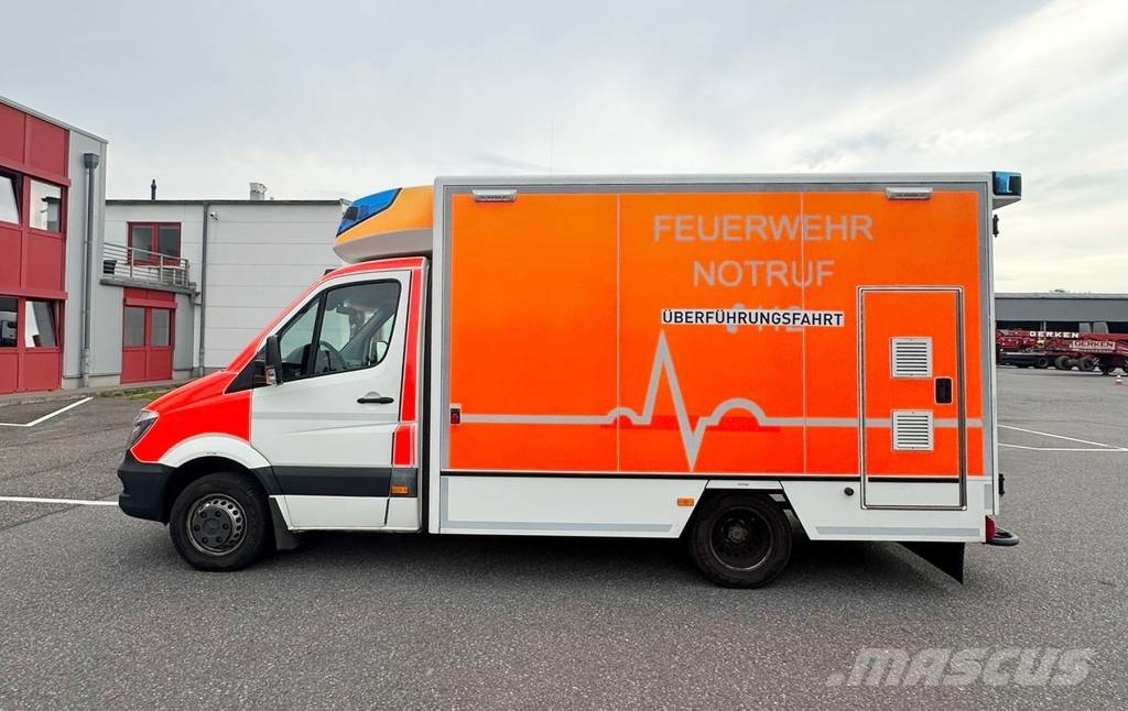 Mercedes-Benz Fahrtec Sprinter Rettungswagen Ambulancias