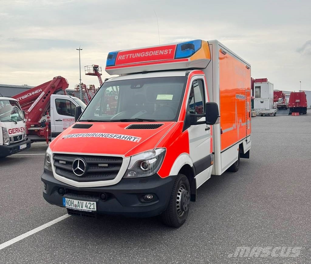 Mercedes-Benz Fahrtec Sprinter Rettungswagen Ambulancias