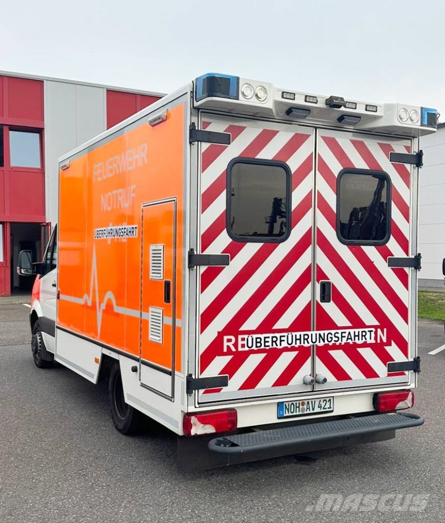 Mercedes-Benz Fahrtec Sprinter Rettungswagen Ambulancias
