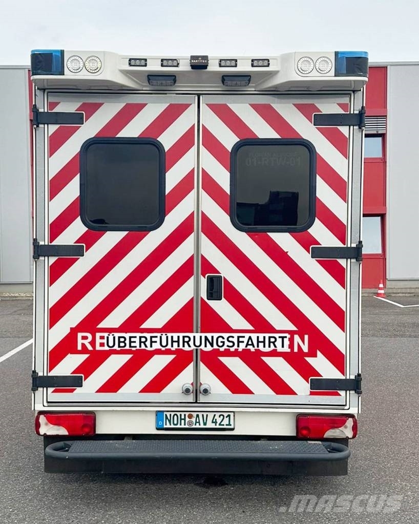 Mercedes-Benz Fahrtec Sprinter Rettungswagen Ambulancias