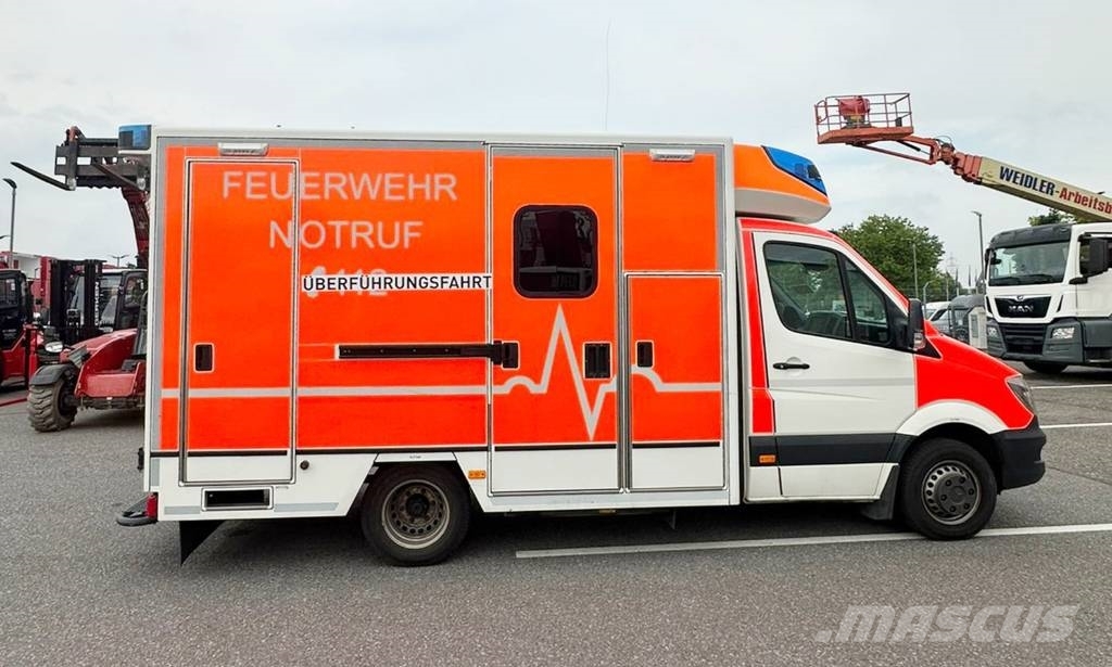 Mercedes-Benz Fahrtec Sprinter Rettungswagen Ambulancias