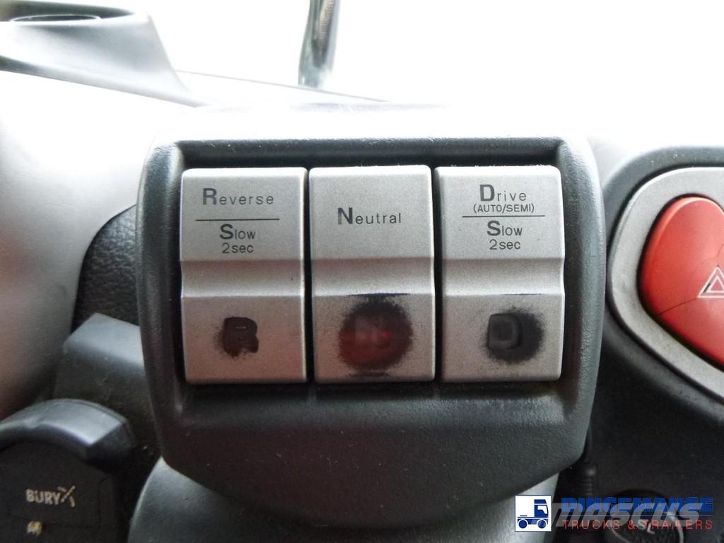 Iveco AD260S31Y/PS 6x2 RHD + Atlas 135.2E-A2 Mobiilinosturit