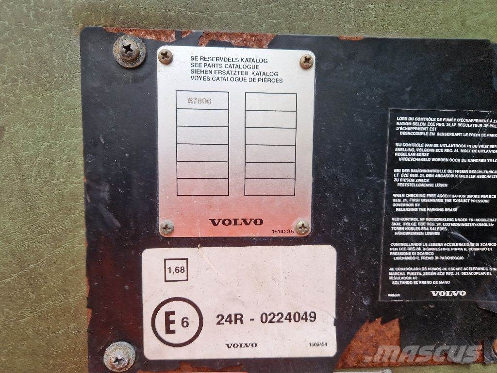 Volvo N10 6x6 平板车