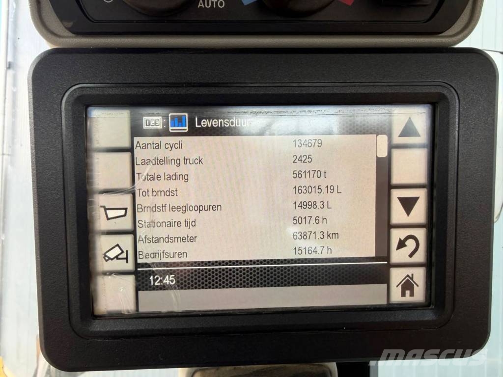 CAT 950M Chargeuse sur pneus
