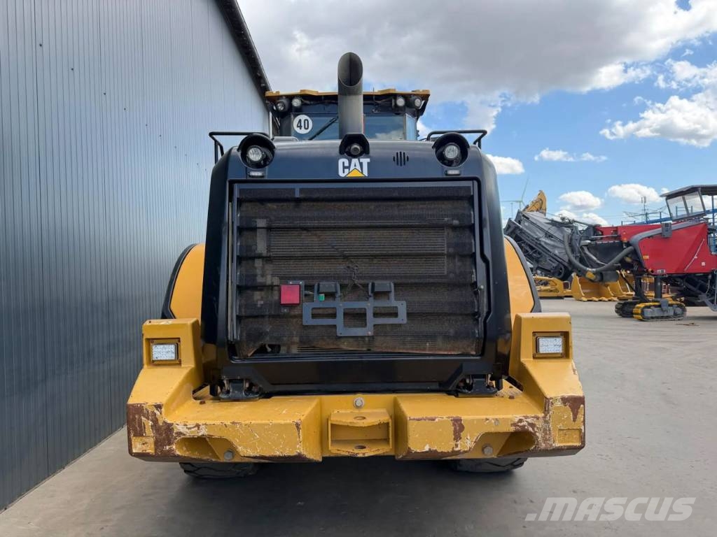 CAT 950M Chargeuse sur pneus