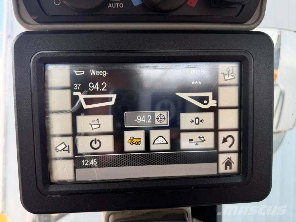 CAT 950M Chargeuse sur pneus
