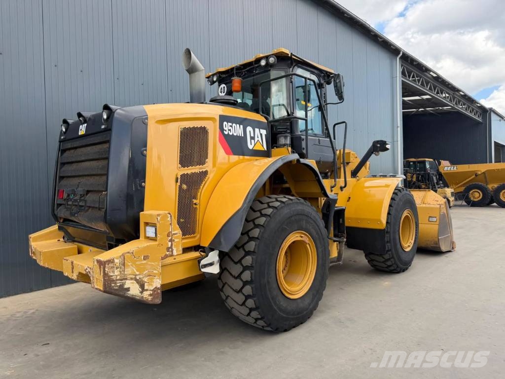 CAT 950M Chargeuse sur pneus