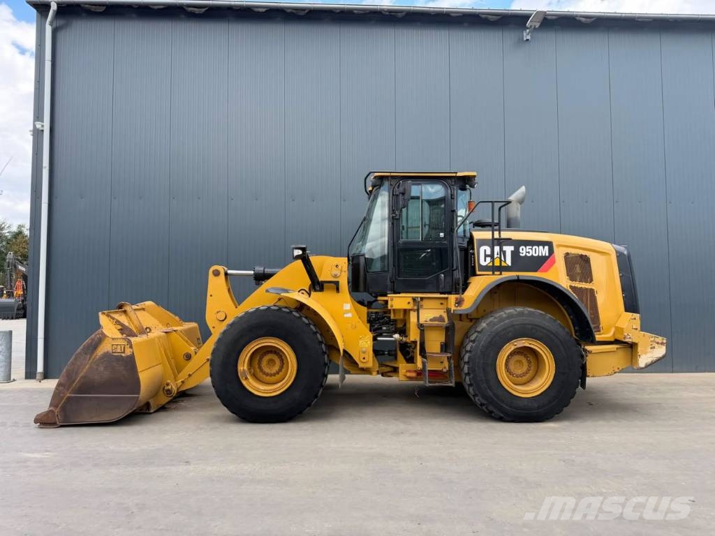 CAT 950M Chargeuse sur pneus