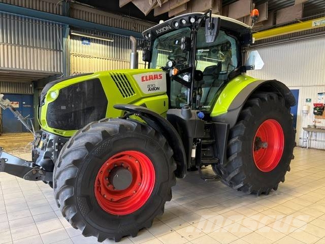 CLAAS Axion 870 Cmatic Tractoren