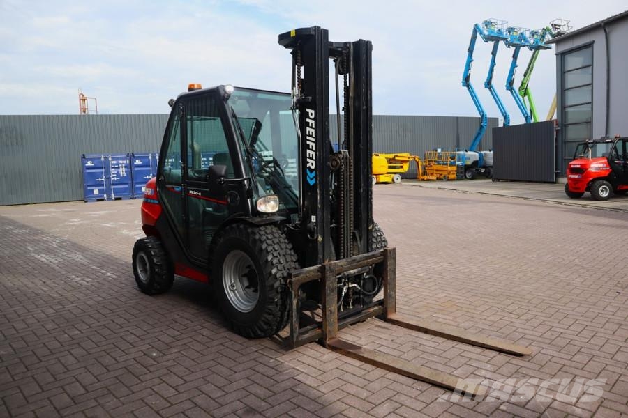 Manitou MC25-4 Valid Inspection, *Guarantee! Diesel, 4x4 D شاحنات الطرق الوعرة