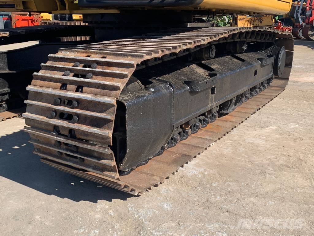 CAT 318F Rupsgraafmachines