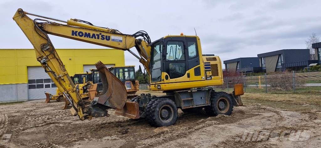 Komatsu PW148 - 10 حفارات بعجل