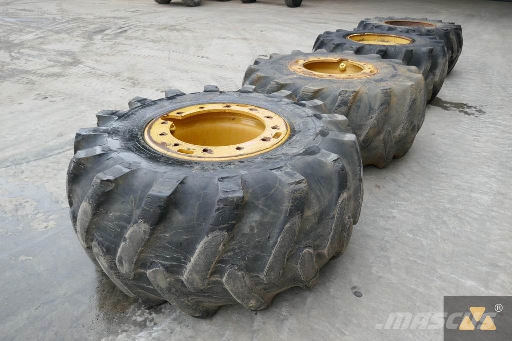 CAT Wheel GP 30.5L-32 Banden, wielen en velgen