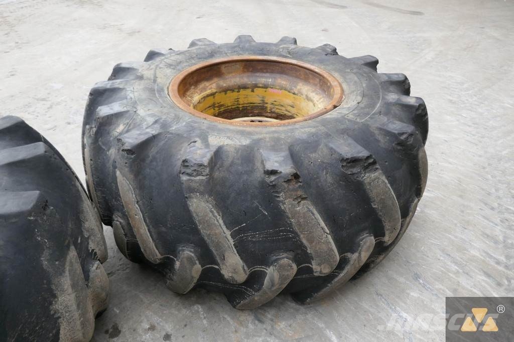 CAT Wheel GP 30.5L-32 Banden, wielen en velgen