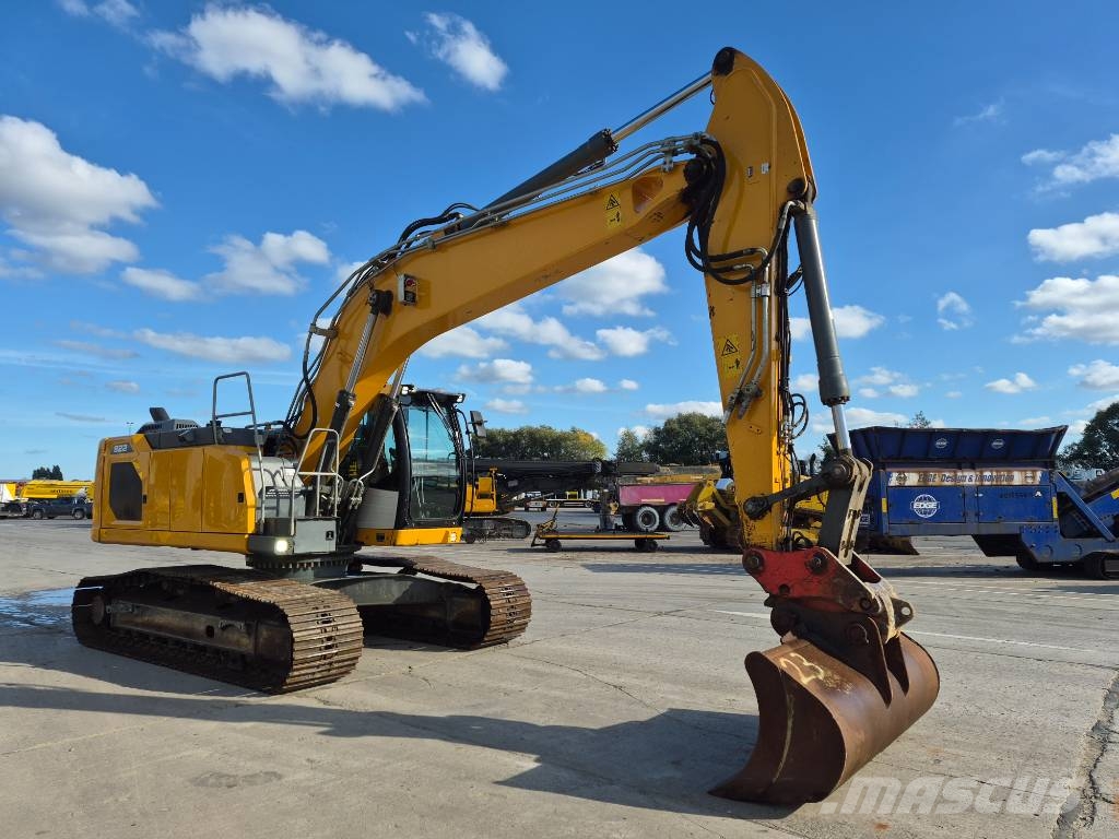 Liebherr 922LC Crawler excavators