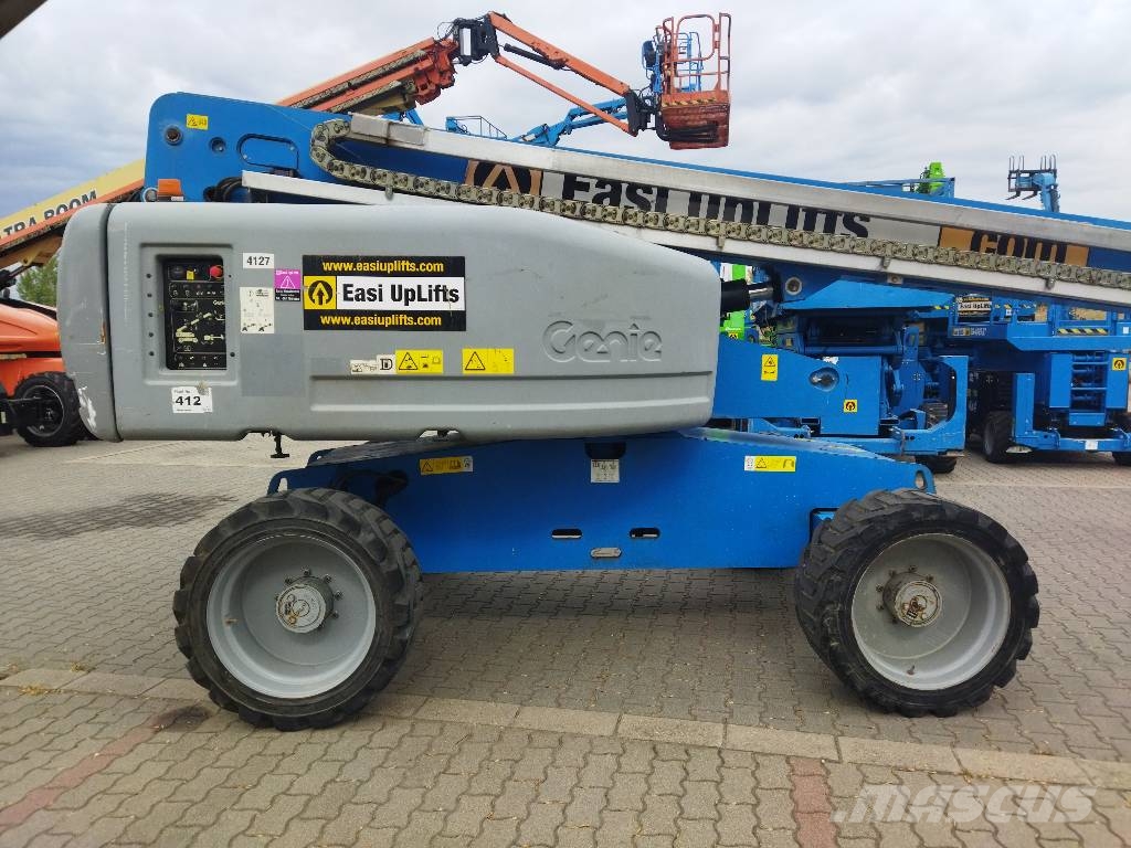 Genie S65 Articulated boom lifts