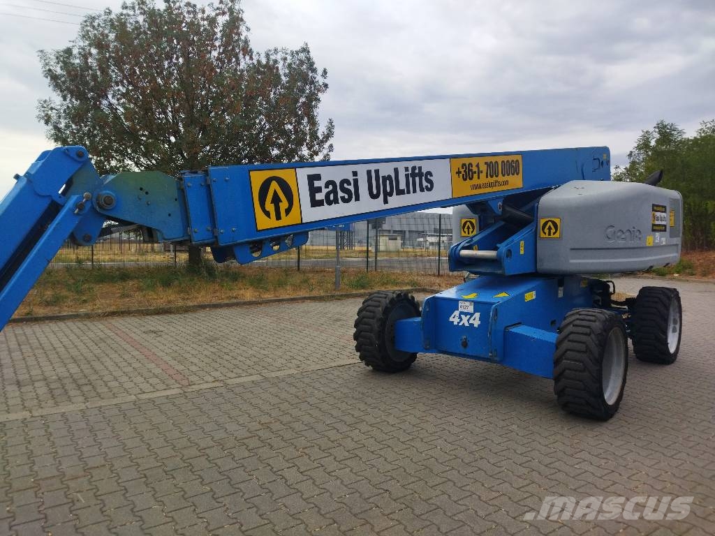Genie S65 Articulated boom lifts