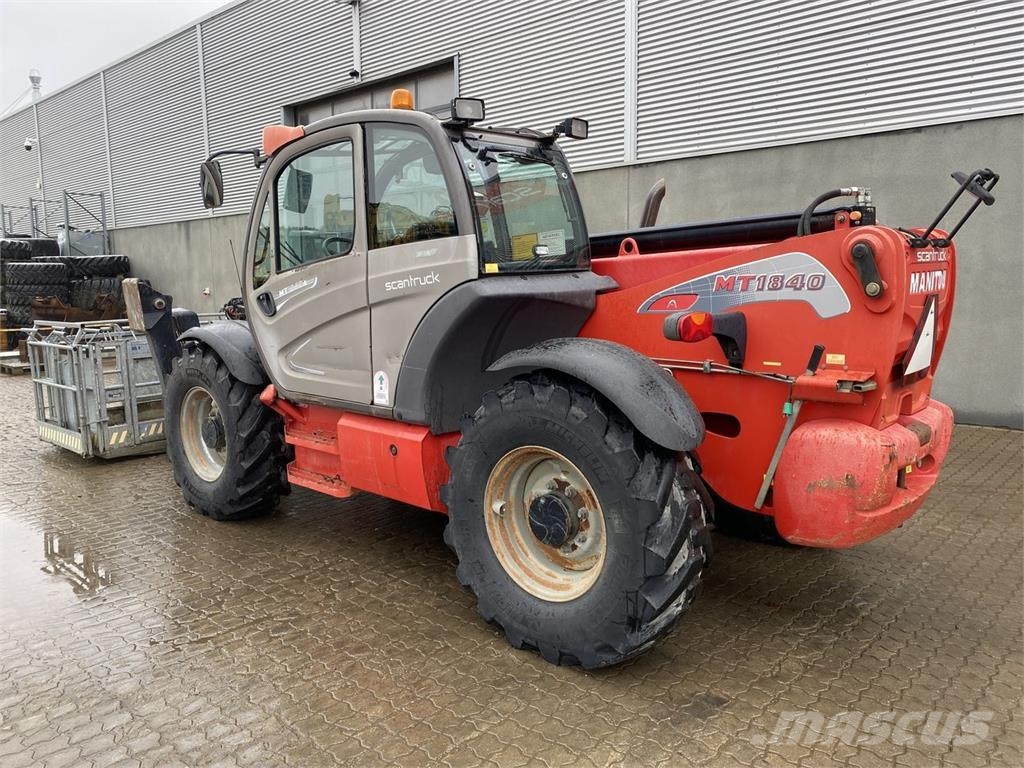 Manitou MT1840A 伸縮臂操作車