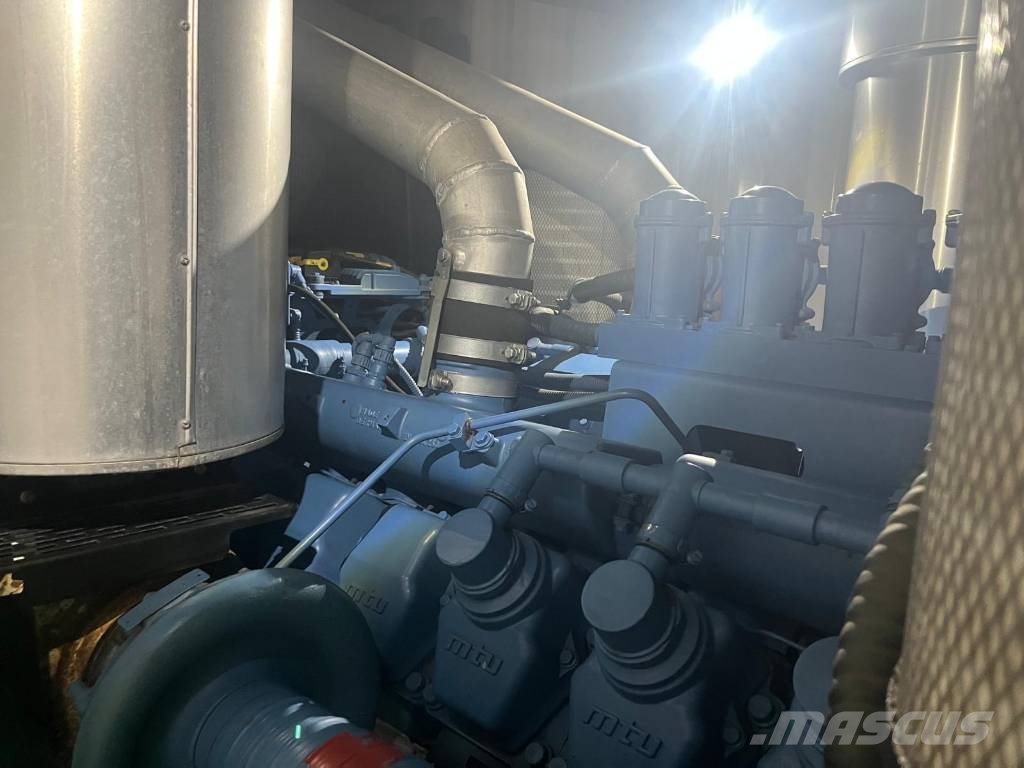MTU SDMO X1250C - 1250 KVA مولدات ديزل