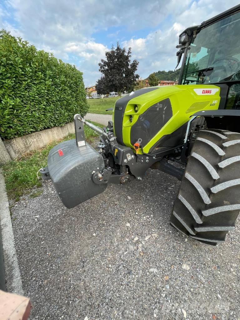 CLAAS AXOS 3.110 Трактора