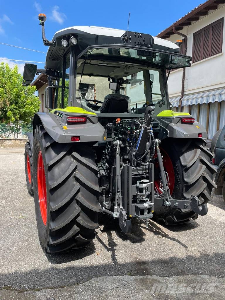 CLAAS AXOS 3.110 Трактора
