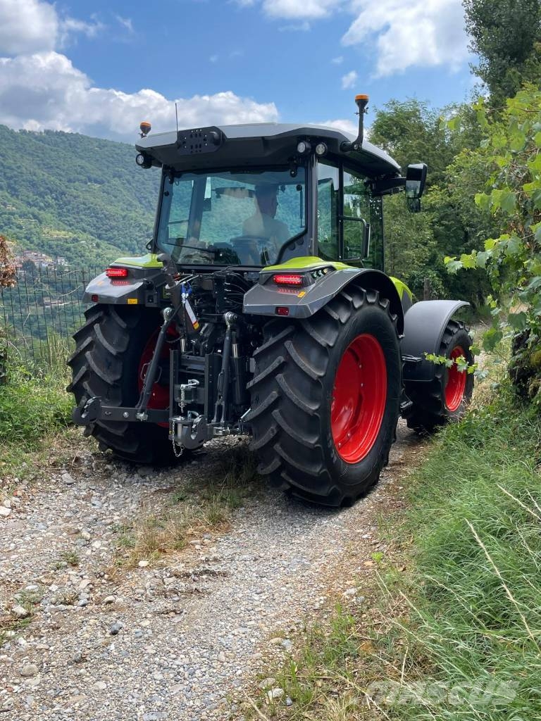 CLAAS AXOS 3.110 Трактора