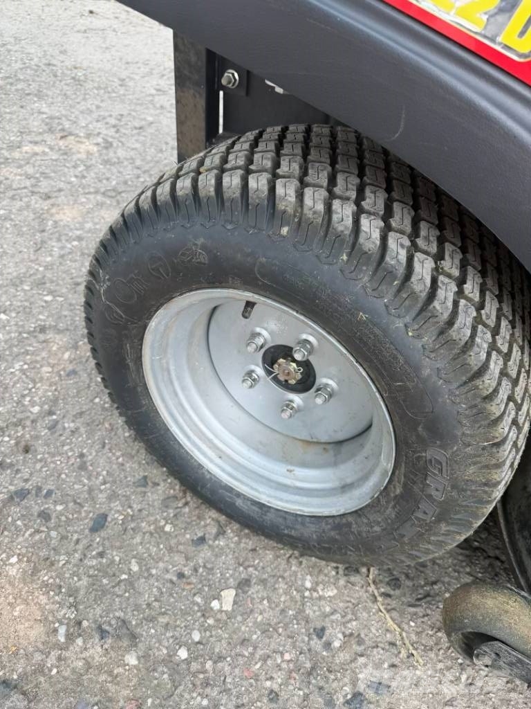 Seco MP 122 D ركوب الحشائش