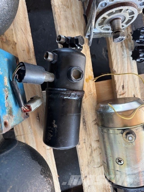 Liebherr L 554 HYDRAULIC VALVE Hidravlika