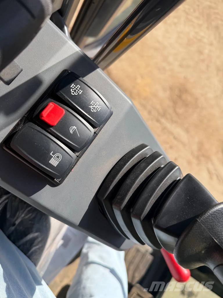 XCMG XE155 ECR XE155 ECR Гусеничные экскаваторы