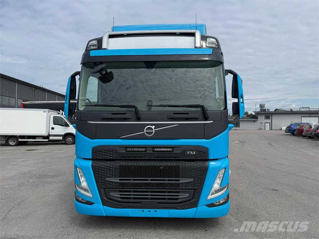 Volvo FM460 LNG 6x2 Camiones con chasís y cabina