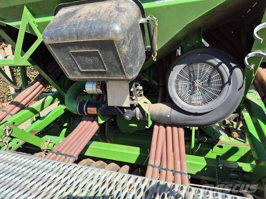 Amazone KG 3000 Super + AD-P3000 مثاقيب مدمجة