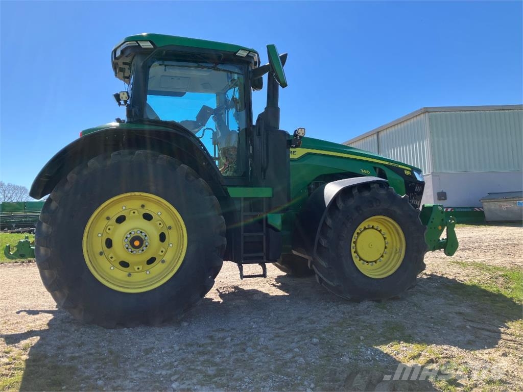 John Deere 8R 340 Traktoren