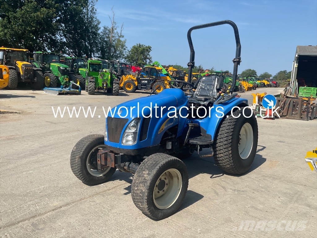 New Holland TC 31 D A 트랙터