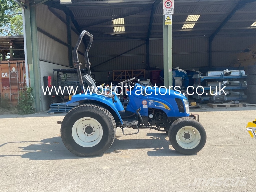 New Holland TC 31 D A 트랙터