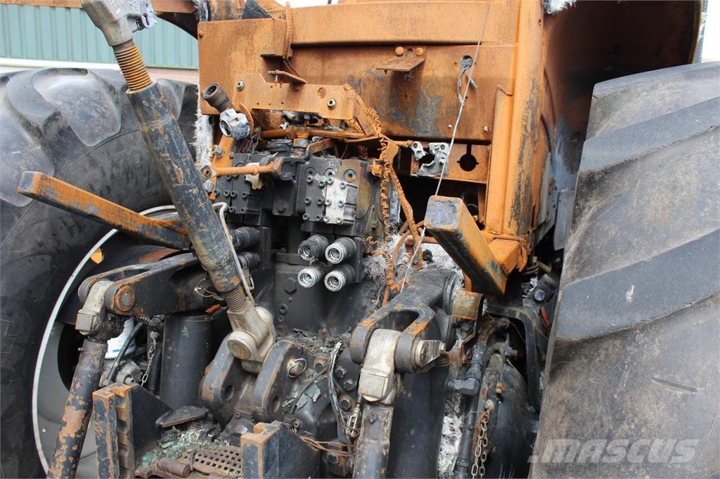 New Holland T7000 Series トラクター