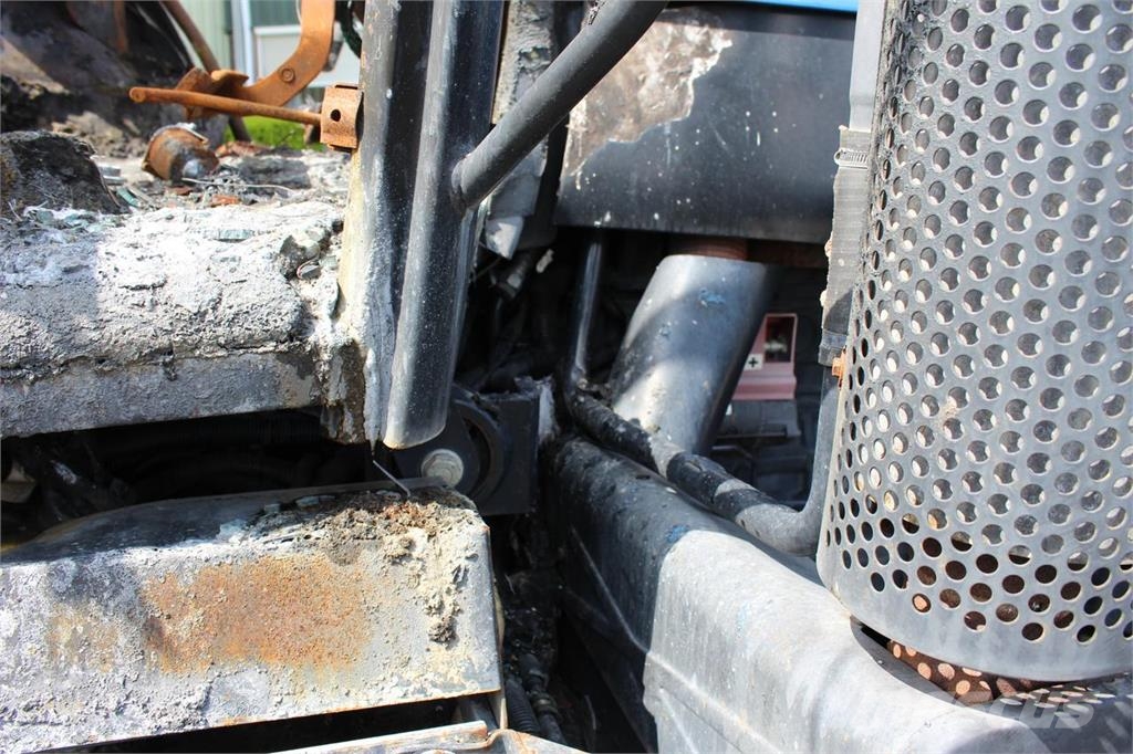 New Holland T7000 Series トラクター
