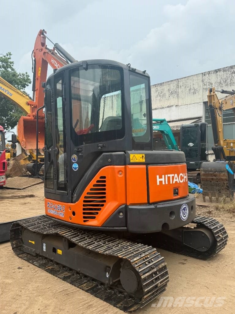 Hitachi ZX 50 U حفارات صغيرة أقل من 7 طن (حفارات صغيرة)