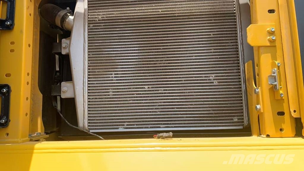 Komatsu PC 450-8 Rupsgraafmachines