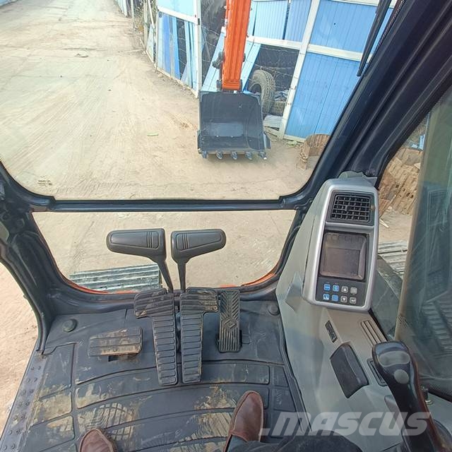 Doosan 225 LCV Raupenbagger