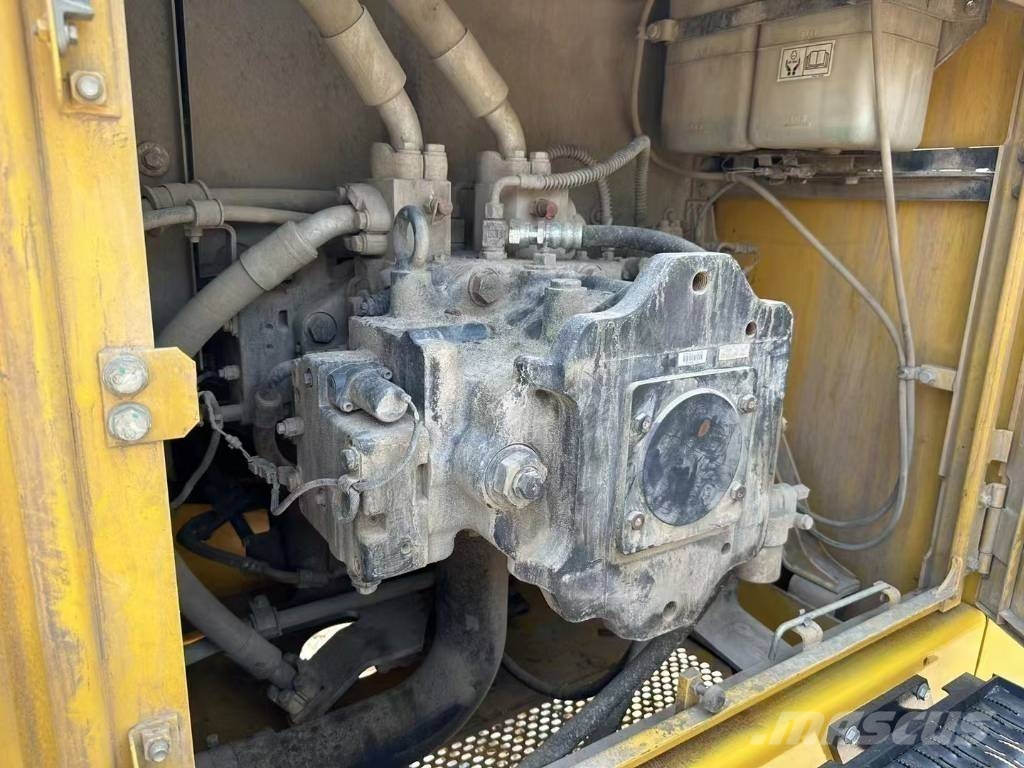 Komatsu PC 850-8 Excavadoras anfibio
