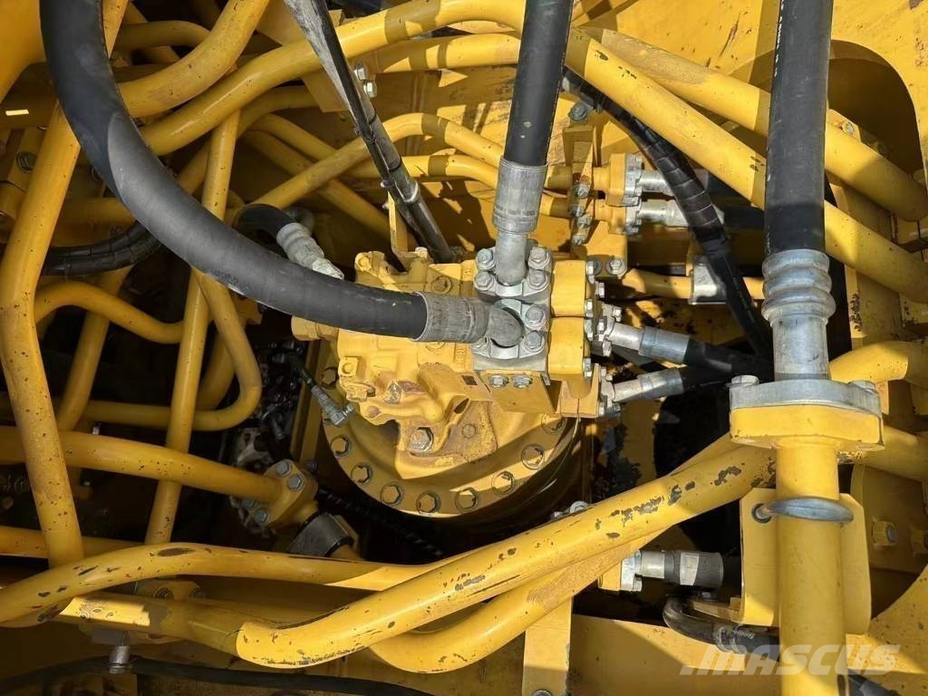 Komatsu PC 850-8 Excavadoras anfibio