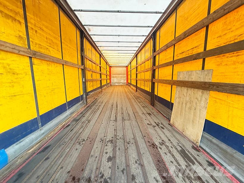 Kel-Berg 2 axle City curtain / City-Plane Tentinės puspriekabės