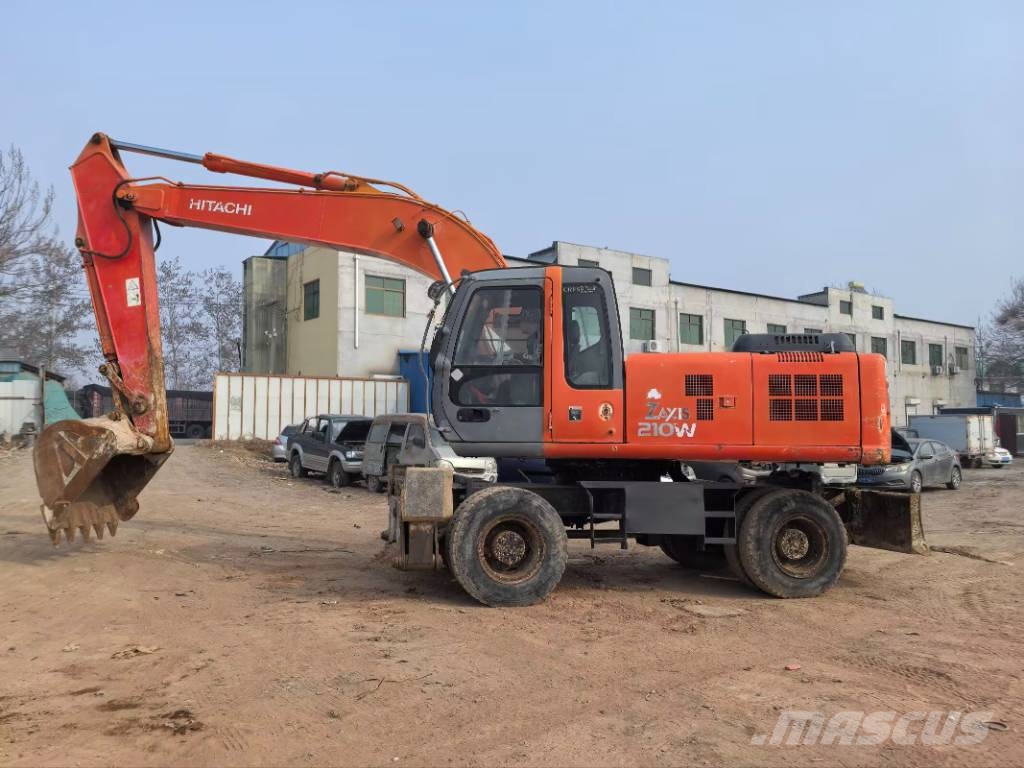 日立建機 ZX 210 W, 2017, 中華人民共和国 - 中古 ホイール式油圧