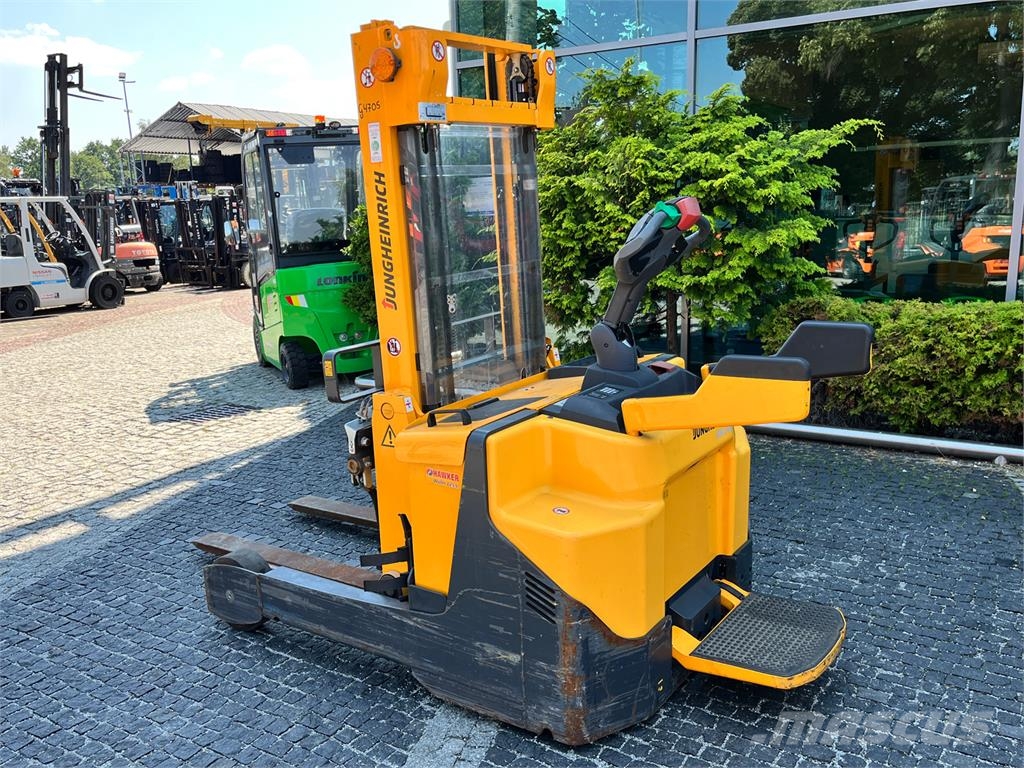Jungheinrich ERV 308 Pedestrian stacker