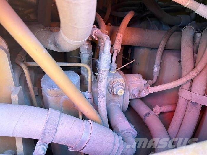 CAT 973C Φορτωτές με ερπύστριες