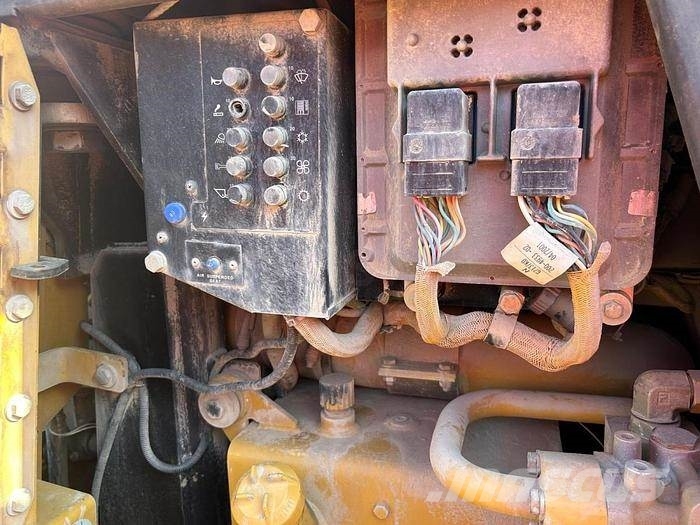 CAT 973C Φορτωτές με ερπύστριες