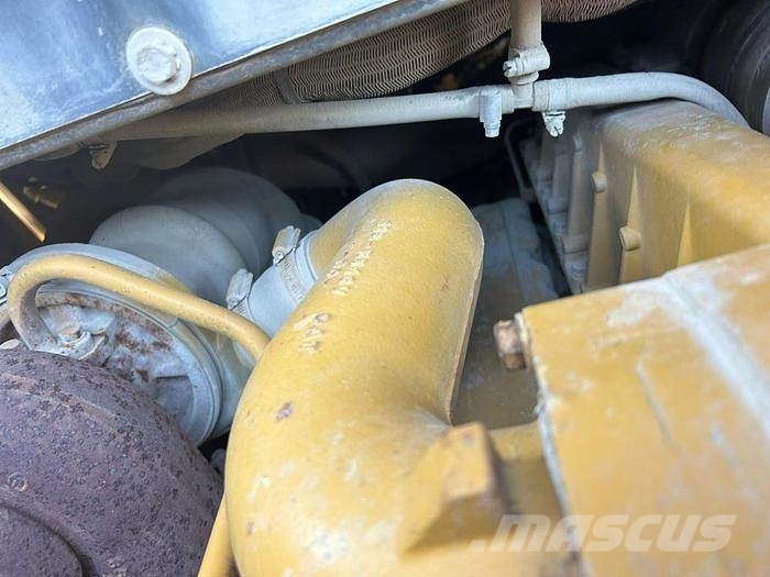 CAT 973C Φορτωτές με ερπύστριες